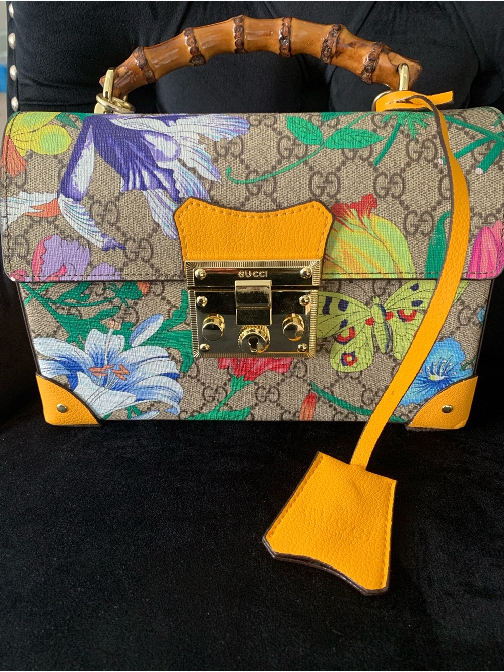 Gg bag with bamboo handle